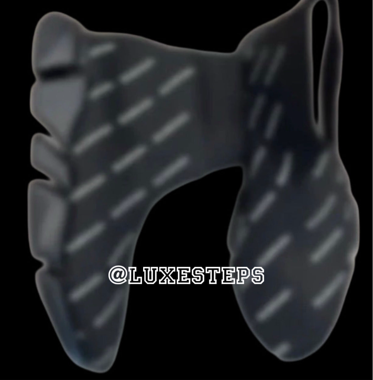 BLACK / WHITE LTRS - LENCIS