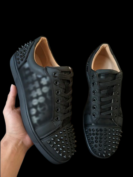 LEATHER SPIKE RB